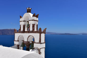 Oia Church overlooking the blue sea, Oia, Santorini, Cyclades, Aegean Islands, Greek Islands, Greece, Europe - RHPLF05829