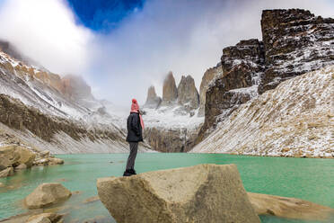 Atemberaubende Gletscherseen, Torres del Paine National Park, Chile, Südamerika - RHPLF06254
