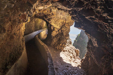 Las Ventanas de Guimar (Wanderung der Tausend Fenster), Teneriffa, Kanarische Inseln, Spanien, Atlantik, Europa - RHPLF06308