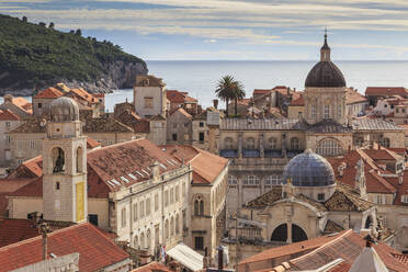 Historische Altstadt, Kathedrale, St. Blaise Kirche, Uhrenturm und Rektorenpalast, Dubrovnik, UNESCO Weltkulturerbe, Kroatien, Europa - RHPLF06809