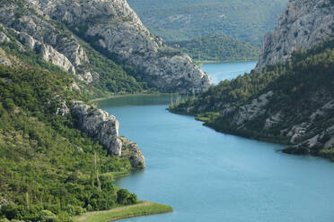 Medu Gredama Tal, Fluss Krka, Nationalpark Krka, Dalmatien, Kroatien, Europa - RHPLF06916
