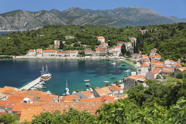 Blick über Rasisce, Insel Korcula, Adriatisches Meer, Dalmatien, Kroatien, Europa - RHPLF06924