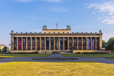 Altes Museum in Berlin, Deutschland, Europa - RHPLF06964