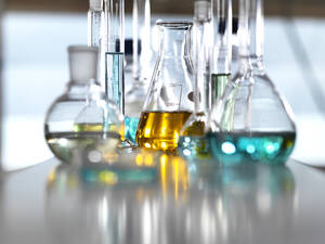 Chemische Forschung, eine Reihe von chemischen Formeln, die im Labor für die Forschung nach neuen Produkten entwickelt werden - ABRF00459