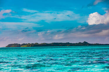 Blick auf die Felseninseln von Koror, Insel Koror, Palau, Mikronesien, Pazifik - RHPLF07140