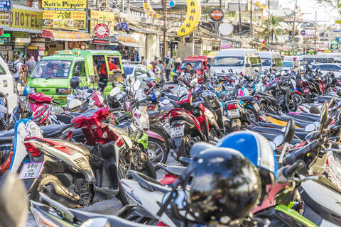 Motorradparkplatz in Patong, Phuket, Thailand, Südostasien, Asien, lizenzfreies Stockfoto