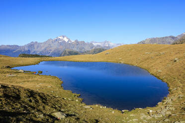 Die blauen Seen von Campagneda, eingerahmt vom Monte Disgrazia, Malenco-Tal, Provinz Sondrio, Valtellina, Lombardei, Italien, Europa - RHPLF07496