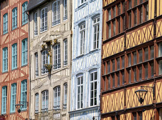 Fachwerkhäuser in der Altstadt, Rouen, Departement Seine-Maritime, Normandie, Frankreich, Europa - RHPLF07531