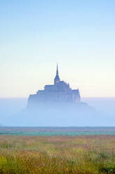 Le Mont-Saint-Michel at dawn, UNESCO World Heritage Site, Manche Department, Normandy, France, Europe - RHPLF07535