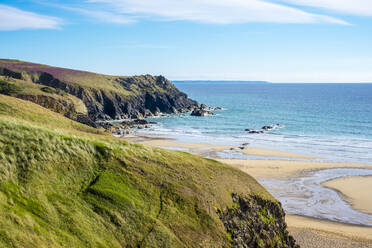 Plage de la Palue auf der Presqu'ile de Crozon, Crozon, Parc Naturel Regional d'Armorique, Finistere, Bretagne, Frankreich, Europa - RHPLF07543