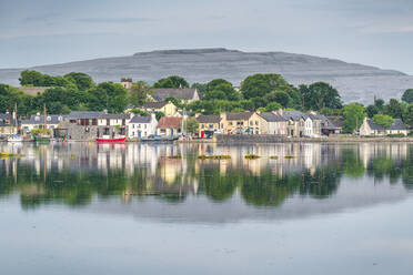 Kinvara, County Galway, Connacht province, Republic of Ireland, Europe - RHPLF07562