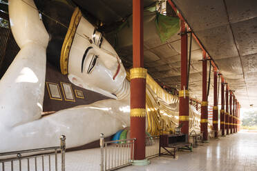 Buddhistischer Tempel, Amarapura, Mandalay, Region Mandalay, Myanmar (Birma), Asien - RHPLF07930