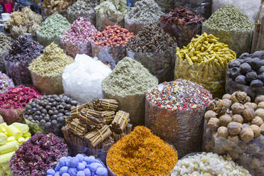 View of colourful and exotic spices, Spice Souk, Dubai, United Arab Emirates, Middle East - RHPLF08045