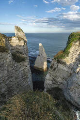 Porte d'Aval Zinne, Etretat, Normandie, Frankreich, Europa - RHPLF08130