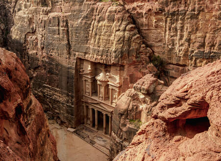 Die Schatzkammer (Al-Khazneh), Blick von oben, Petra, UNESCO-Weltkulturerbe, Gouvernement Ma'an, Jordanien, Naher Osten - RHPLF08409