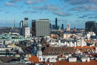 Skyline der Stadt Wien von der Spitze des Nordturms des Stephansdoms aus gesehen, Wien, Österreich, Europa - RHPLF08429