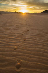 Sand dunes at sunset near the Ounianga lakes, UNESCO World Heritage Site, Chad, Africa - RHPLF08459