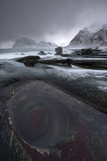 Uttakleiv Strand, Lofoten, Nordland, Arktis, Norwegen, Europa - RHPLF08559