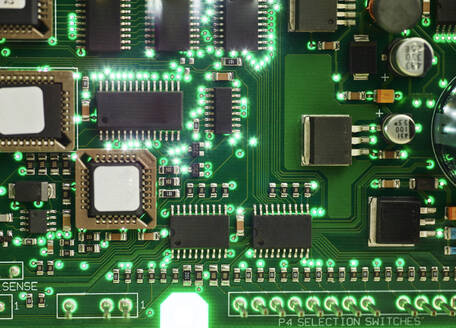 Leiterplatte mit elektronischen Bauteilen - CVF01480