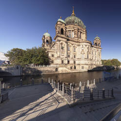 Berliner Dom, Spree, Museumsinsel, UNESCO-Welterbe, Mitte, Berlin, Deutschland, Europa - RHPLF08612