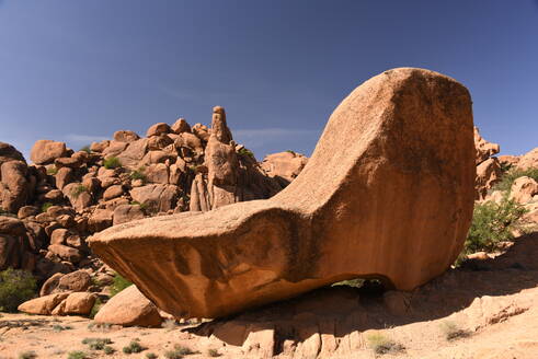 Steinformation um das Dorf Tafraoute, Marokko, Nordafrika, Afrika - RHPLF08760