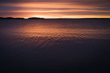 Sonnenuntergang über dem Meer - FOLF10587