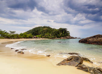 Blick auf den Strand von Cachadaco, Trinidade, Zone Paraty, Bundesstaat Rio de Janeiro, Brasilien, Südamerika - RHPLF08876