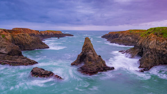 Mendocino Headlands State Park in der Abenddämmerung - CAVF63280