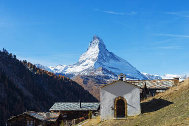 Das Matterhorn, 4478m, Zermatt, Wallis, Schweizer Alpen, Schweiz, Europa - RHPLF08941