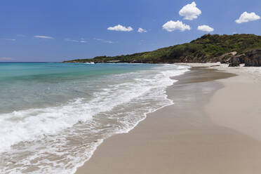 Strand Baia dei Turchi, in der Nähe von Otranto, Provinz Lecce, Salentinische Halbinsel, Apulien, Italien, Mittelmeer, Europa - RHPLF09109