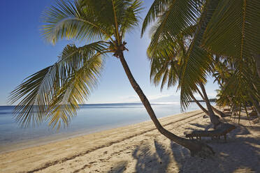 Der Strand von San Juan an der Südwestküste von Siquijor, Philippinen, Südostasien, Asien - RHPLF09167