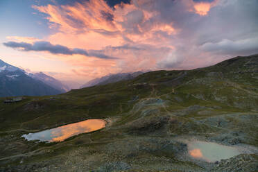 Sunset over the alpine lake of Riffelsee, Zermatt, canton of Valais, Swiss Alps, Switzerland, Europe - RHPLF09246