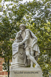 The William Shakespeare statue in Leicester Square, London, England, United Kingdom, Europe - RHPLF09294