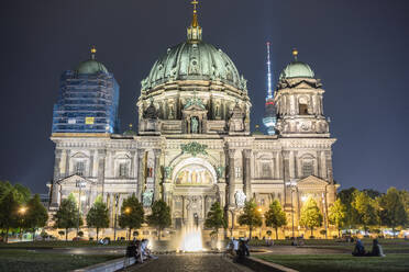 Berliner Dom (Berliner Dom) bei Nacht, Berlin, Deutschland, Europa - RHPLF09466