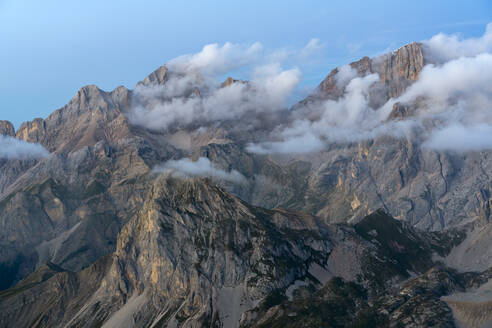 Höhenweg Bepi Zac, Sonnenuntergang auf der Marmolada, Dolomiten, Venetien, Italien, Europa - RHPLF09725