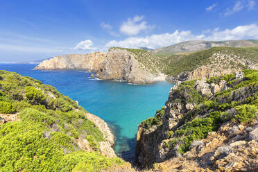 Strand von Cala Domestica von oben, Iglesias, Provinz Sud Sardegna, Sardinien, Italien, Mittelmeer, Europa - RHPLF09745