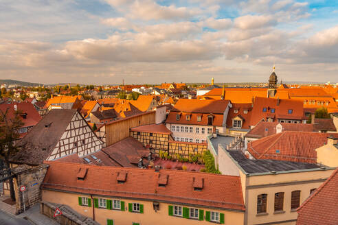 Blick auf die Bamberger Altstadt von oben, Bamberg, UNESCO-Welterbe, Bayern, Deutschland, Europa - RHPLF10057