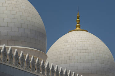 Roof detail of The Grand Mosque, Abu Dhabi, United Arab Emirates, Middle East - RHPLF10069