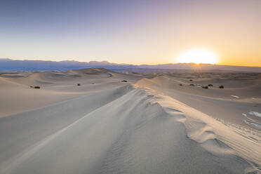 Mesquite Flat Sanddünen im Death Valley National Park, Kalifornien, Vereinigte Staaten von Amerika, Nordamerika - RHPLF10138