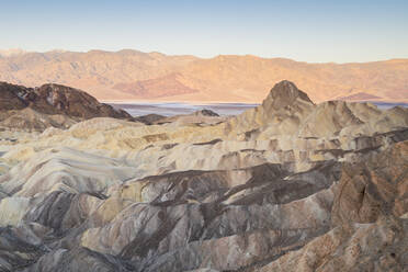 Zabriskie Point im Death Valley National Park, Kalifornien, Vereinigte Staaten von Amerika, Nordamerika - RHPLF10152