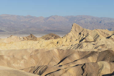 Zabriskie Point im Death Valley National Park, Kalifornien, Vereinigte Staaten von Amerika, Nordamerika - RHPLF10158