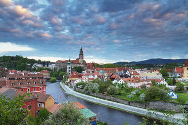 Schloss Cesky Krumlov aus dem Jahr 1240, Cesky Krumlov, UNESCO-Weltkulturerbe, Südböhmen, Tschechische Republik, Europa - RHPLF10541