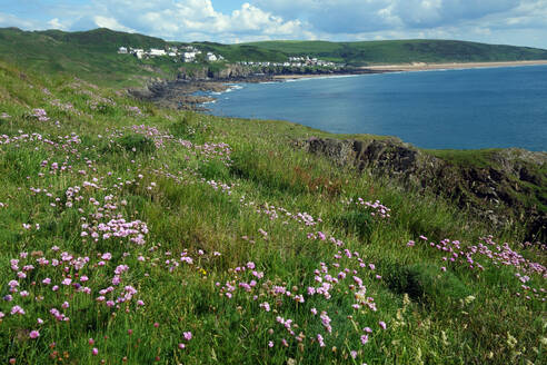 Woolacombe Bay von Morte Point, North Devon, England, Vereinigtes Königreich, Europa - RHPLF10564