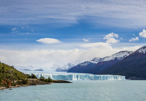 Perito Moreno Glacier, Los Glaciares National Park, UNESCO World Heritage Site, Santa Cruz Province, Patagonia, Argentina, South America - RHPLF10654