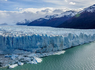 Perito-Moreno-Gletscher, Blick von oben, Nationalpark Los Glaciares, UNESCO-Welterbe, Provinz Santa Cruz, Patagonien, Argentinien, Südamerika - RHPLF10657