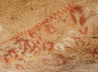 Cueva de las Manos, UNESCO-Weltkulturerbe, Rio Pinturas-Schlucht, Provinz Santa Cruz, Patagonien, Argentinien, Südamerika - RHPLF10666