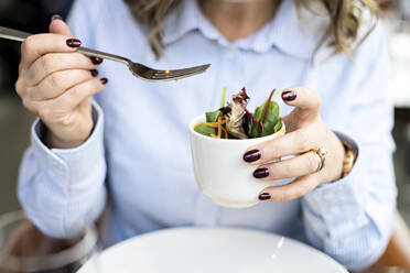 Woman having salad - JOHF00736