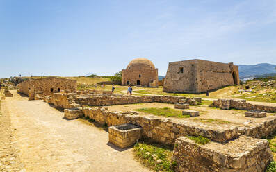 Die Moschee von Sultan Ibrahim in der Fortezza, Burg, Rethymnon, Kreta, Griechische Inseln, Griechenland, Europa - RHPLF11084