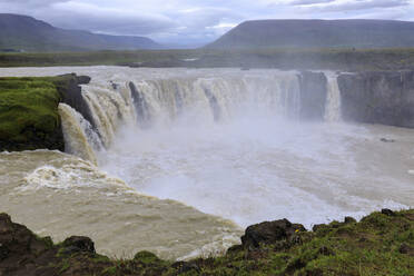 Godafoss-Wasserfall in Island, Europa - RHPLF11175