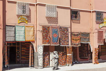 Teppichgeschäft, Tazenakht, Südmarokko, Marokko, Nordafrika, Afrika - RHPLF11367